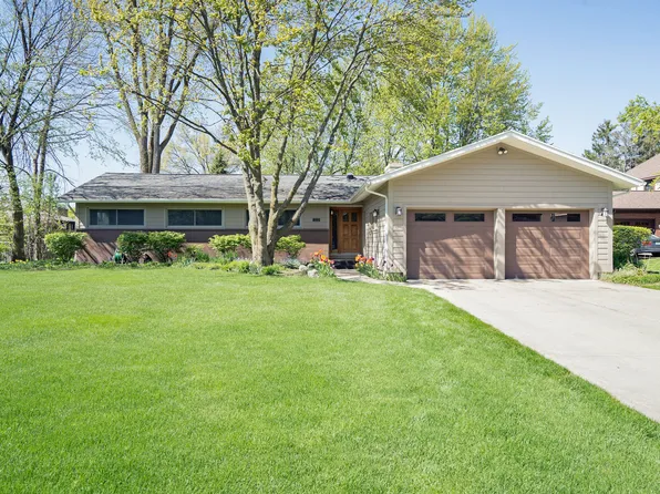 2529 Hampshire Blvd SE, Grand Rapids, MI 49506