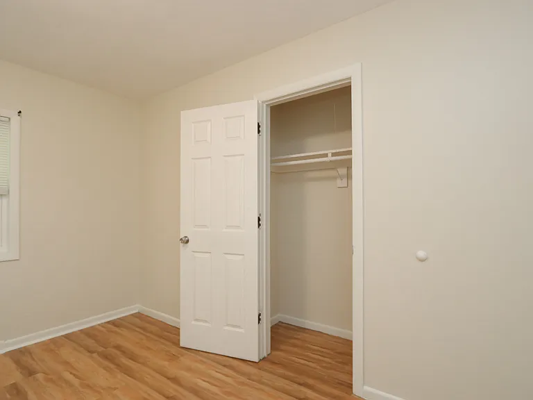 323 Montcalm St #L — Photo 32