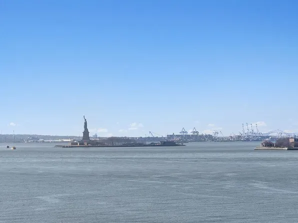 21 S End Ave APT 207, New York, NY 10280