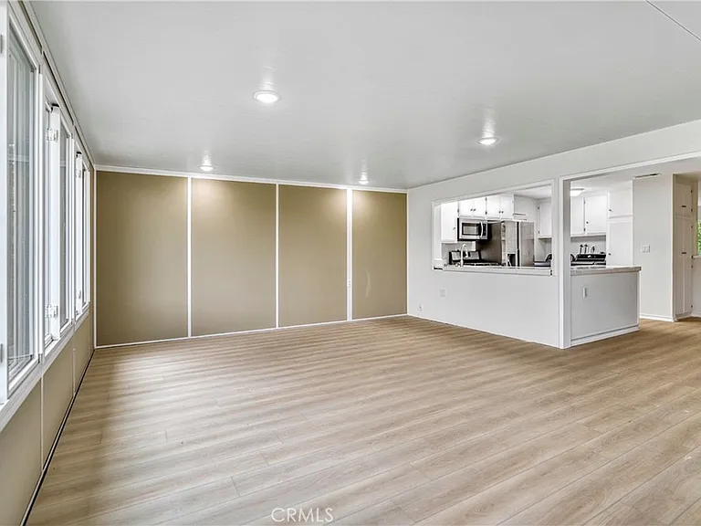 1425 Arrow Wood Dr — Photo 19