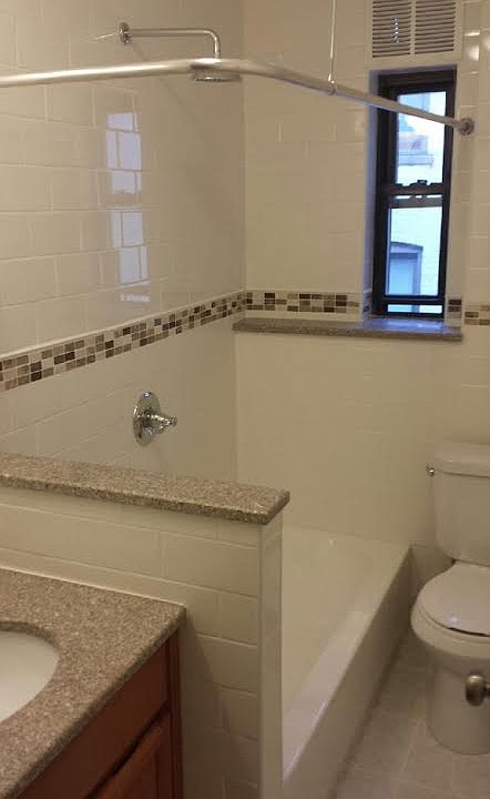 2nd image of 3242 41st St APT 4E