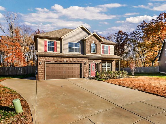 5th image of 621 Bassett Ln