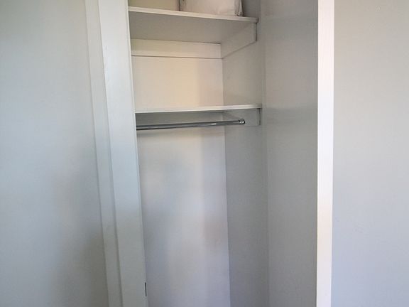 4th image of 314 Van Buren St #11K