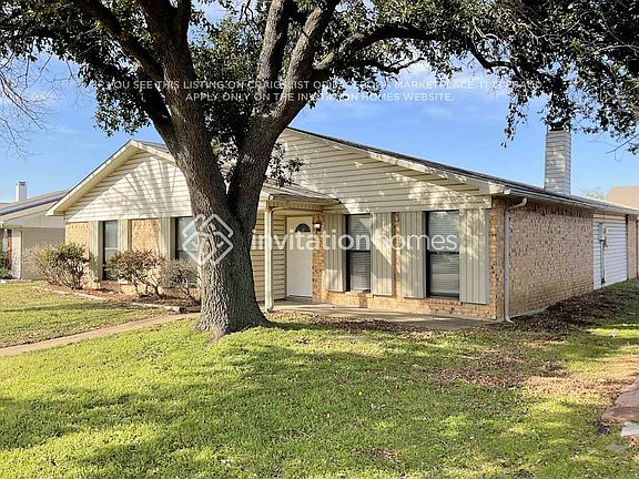 2nd image of 2209 Bowie Dr