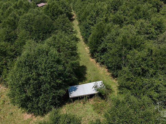 3rd image of Annie Penton Rd