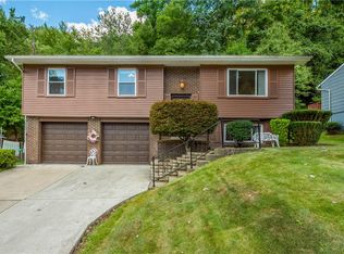 135 Alpine Village Dr, Monroeville, PA