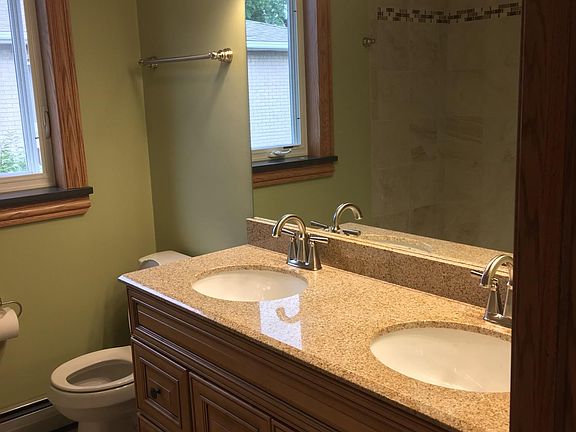 4th image of 5108 S Cicero Ave #3