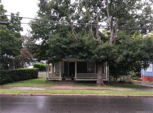 318 W End Ave, Statesville, NC 28677