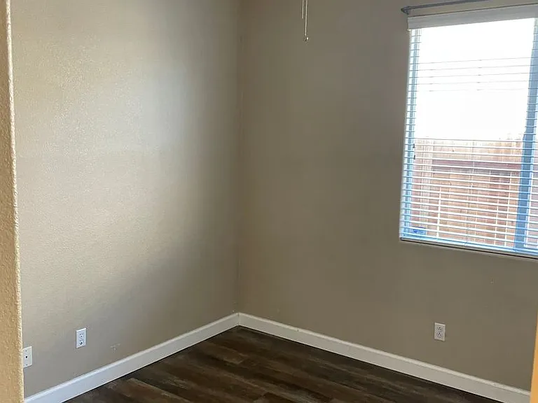 5200 Fox Trotter Way — Photo 8