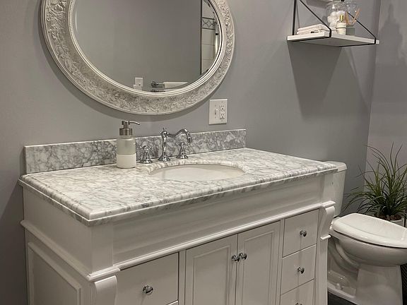 4th image of 219 Main St #1