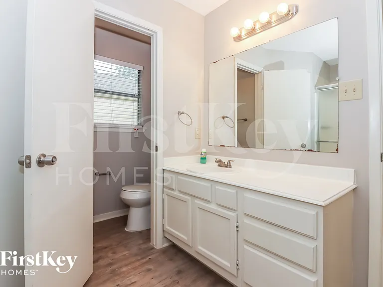 12426 Sungate Ln — Photo 10