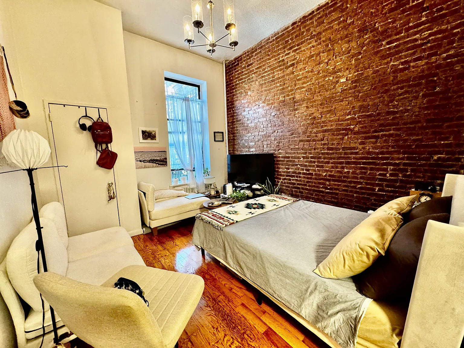 260 West 135th Street — Photo 2