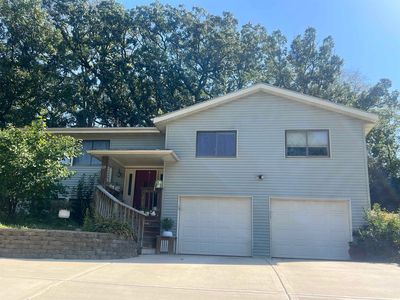 719 N Greenfield Dr, Freeport, IL, 61032