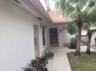 216 Cape Pointe Cir, Jupiter, FL 33477