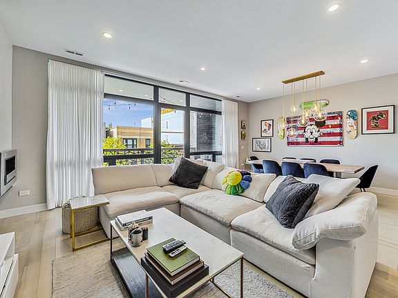 2nd image of 845 N California Ave #3