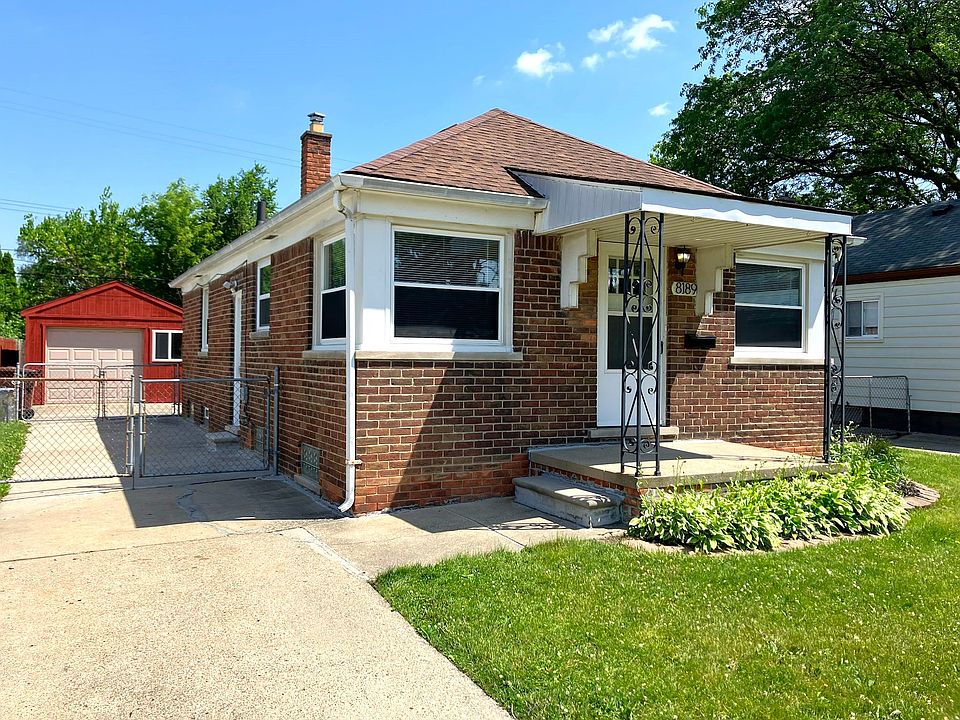 Cute clean & move in ready 2 bed brick ranch home with semi-finished basement, central air, 1.5 car garage.