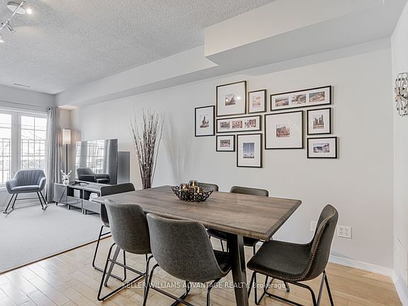 3rd image of 1521 Danforth Ave