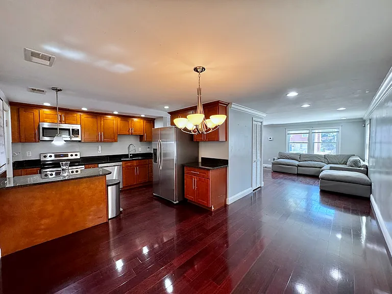 7617 Allendale Dr — Photo 12