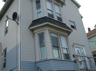 52 Earle St, Central Falls, RI 02863