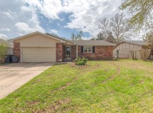 10122 E 33rd St, Tulsa, OK 74146