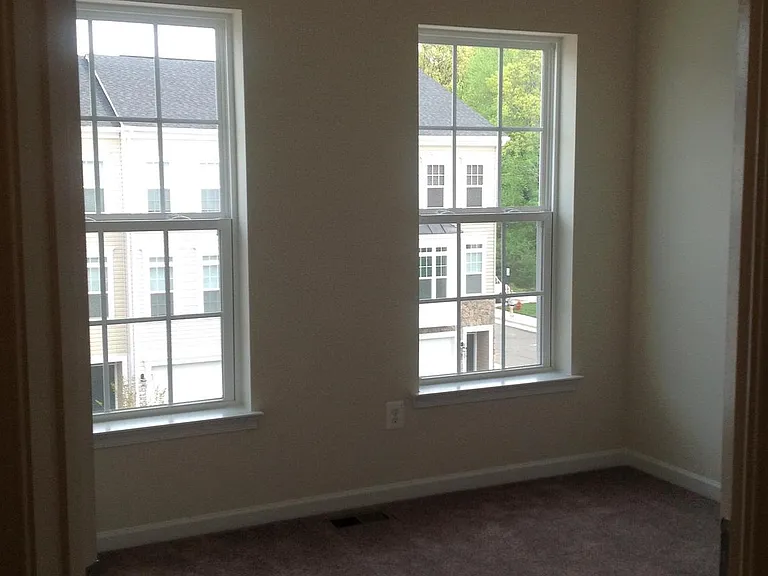 204 Upper Brook Ter — Photo 23