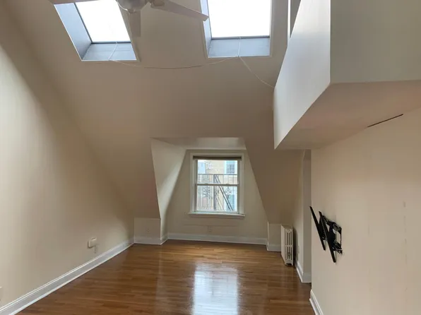 28 46th Street image 2 of 9