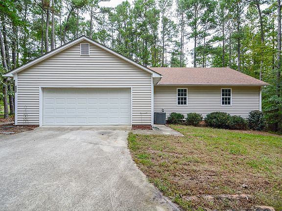 2nd image of 8028 Country Haven Ln