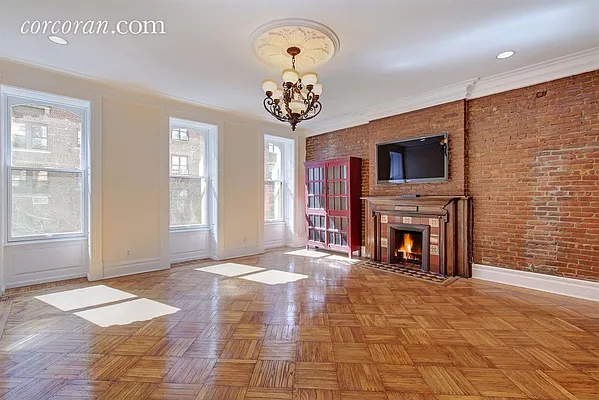 Rented by Corcoran | media 16