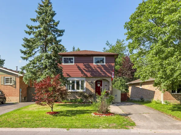 780 Cedarwood Dr, Kingston, ON K7P 1M7