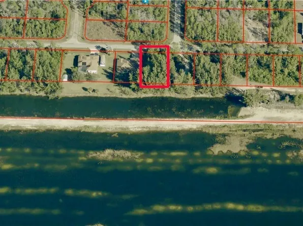 193 Ocean Park Dr, Lehigh Acres, FL 33972