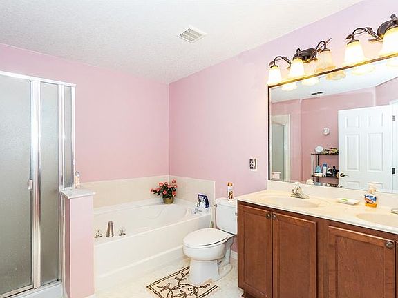 4th image of 2807 Wild Tamarind Blvd