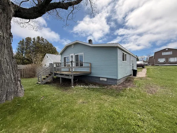 2216 W 3rd Ave, Sault Sainte Marie, MI 49783