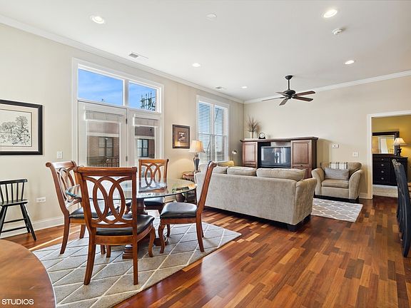 3rd image of 4814 N Damen Ave APT 401