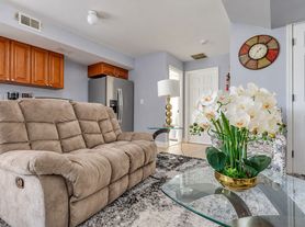 501 Clinton Ave, Newark, NJ
