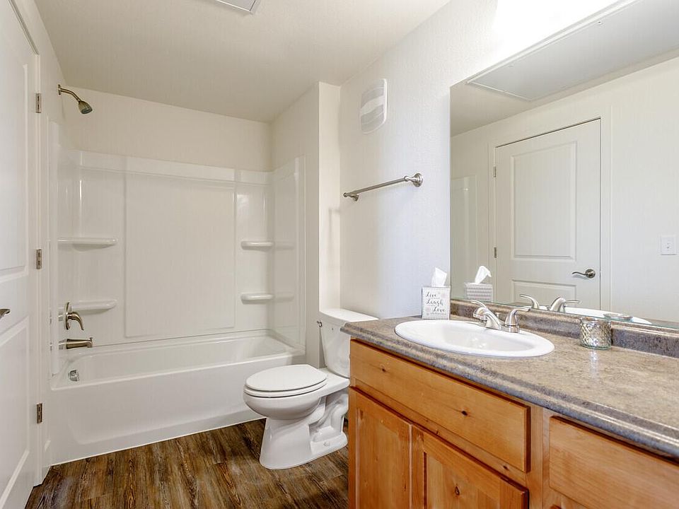2nd image of 1111 86th Ave #H204