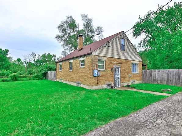 20 Hillgard St, Dayton, OH 45426
