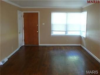 2nd image of 1012 Darr Dr