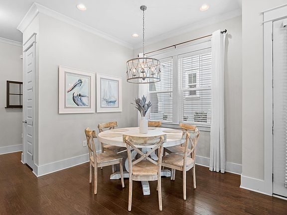 2nd image of 175 Milestone Dr Unit A