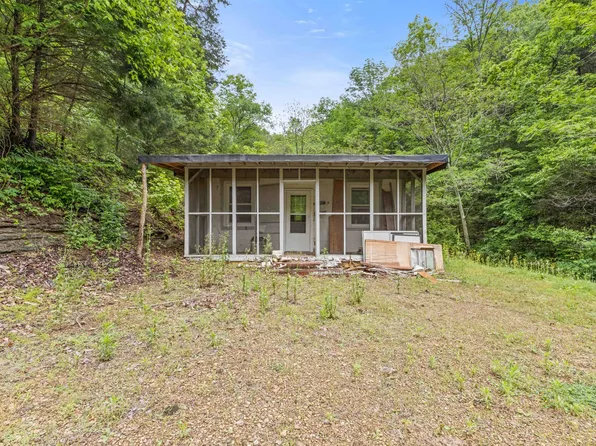 1026 Hill Rd, Ashland City, TN 37015