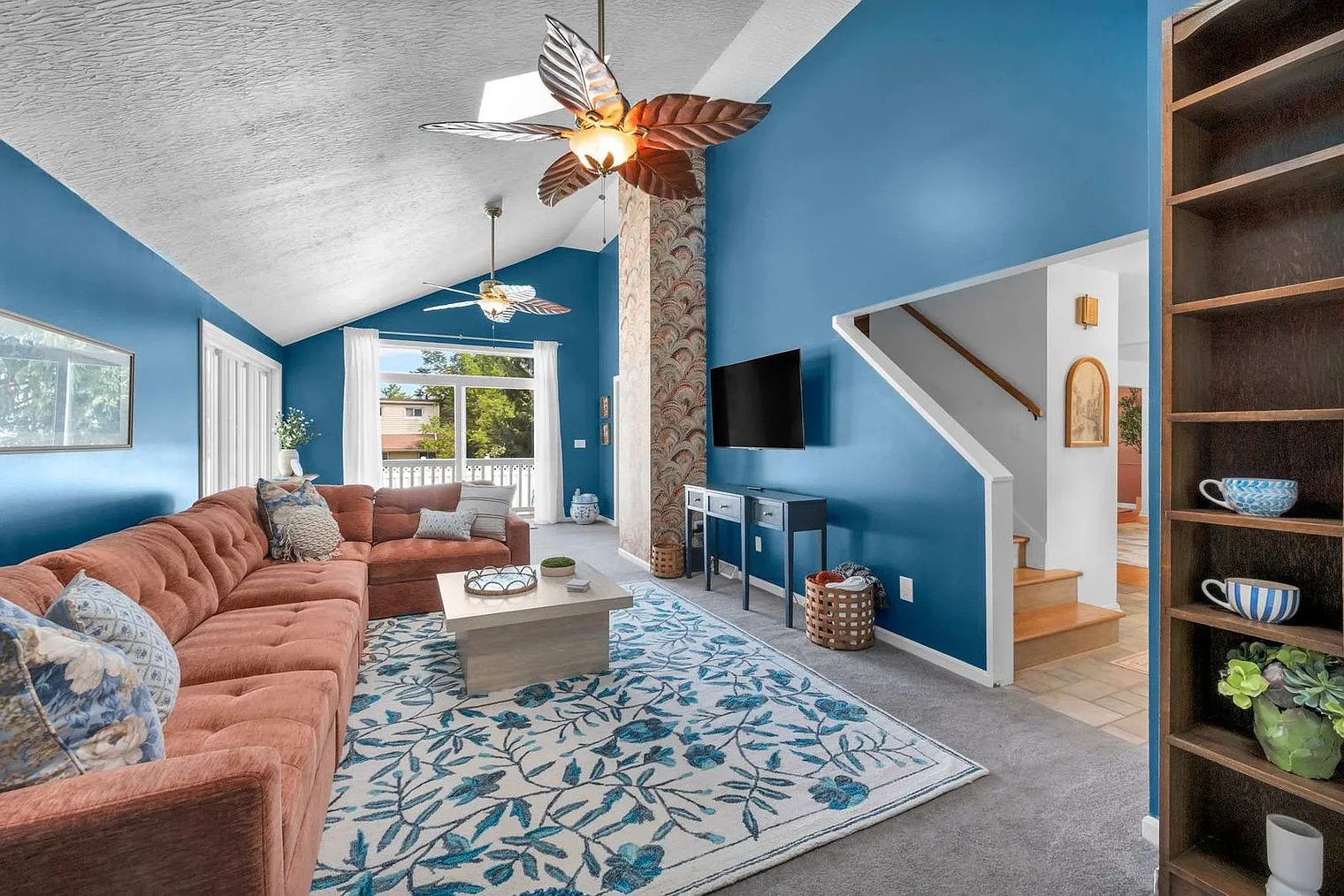 4 bed, 3.0 bath, $5,561 — Photo 1