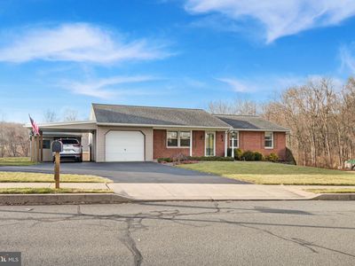 220 N Muddy Creek Rd, Denver, PA, 17517