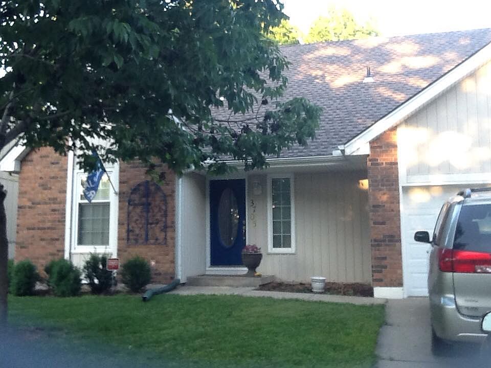 1st image of 3705 NE Chapel Dr
