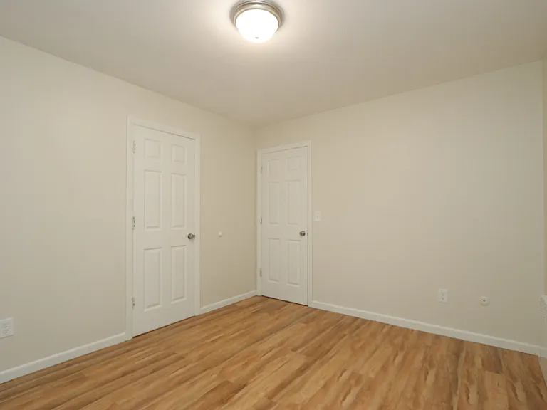 323 Montcalm St #L — Photo 27