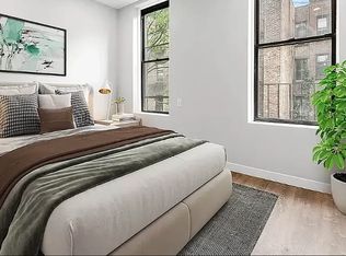 437 W 46th St #3SE, New York, NY 10036