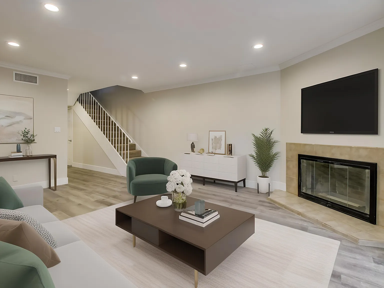 Fairway Villas Apartment Homes — Photo 4