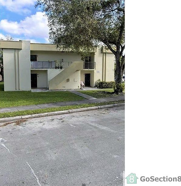 1st image of 13971 NE 2nd Ave