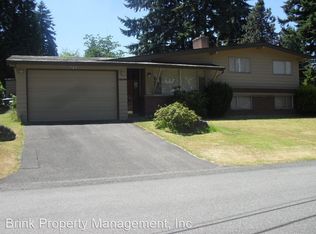 12569 SE 52nd St, Bellevue, WA 98006