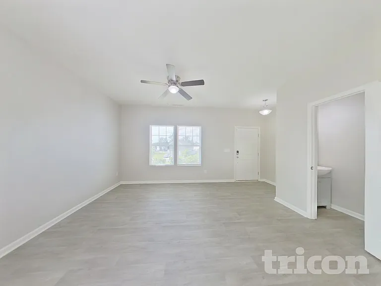 519 Newfound Hollow Dr — Photo 2
