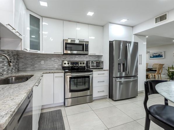7509 Glendevon Ln APT 1002