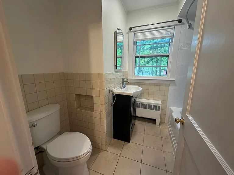 87 Mast Rd — Photo 10